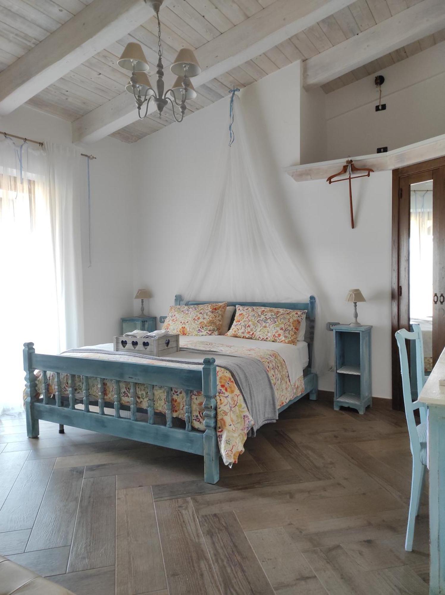 Caledonia B&B Mercato San Severino Eksteriør billede