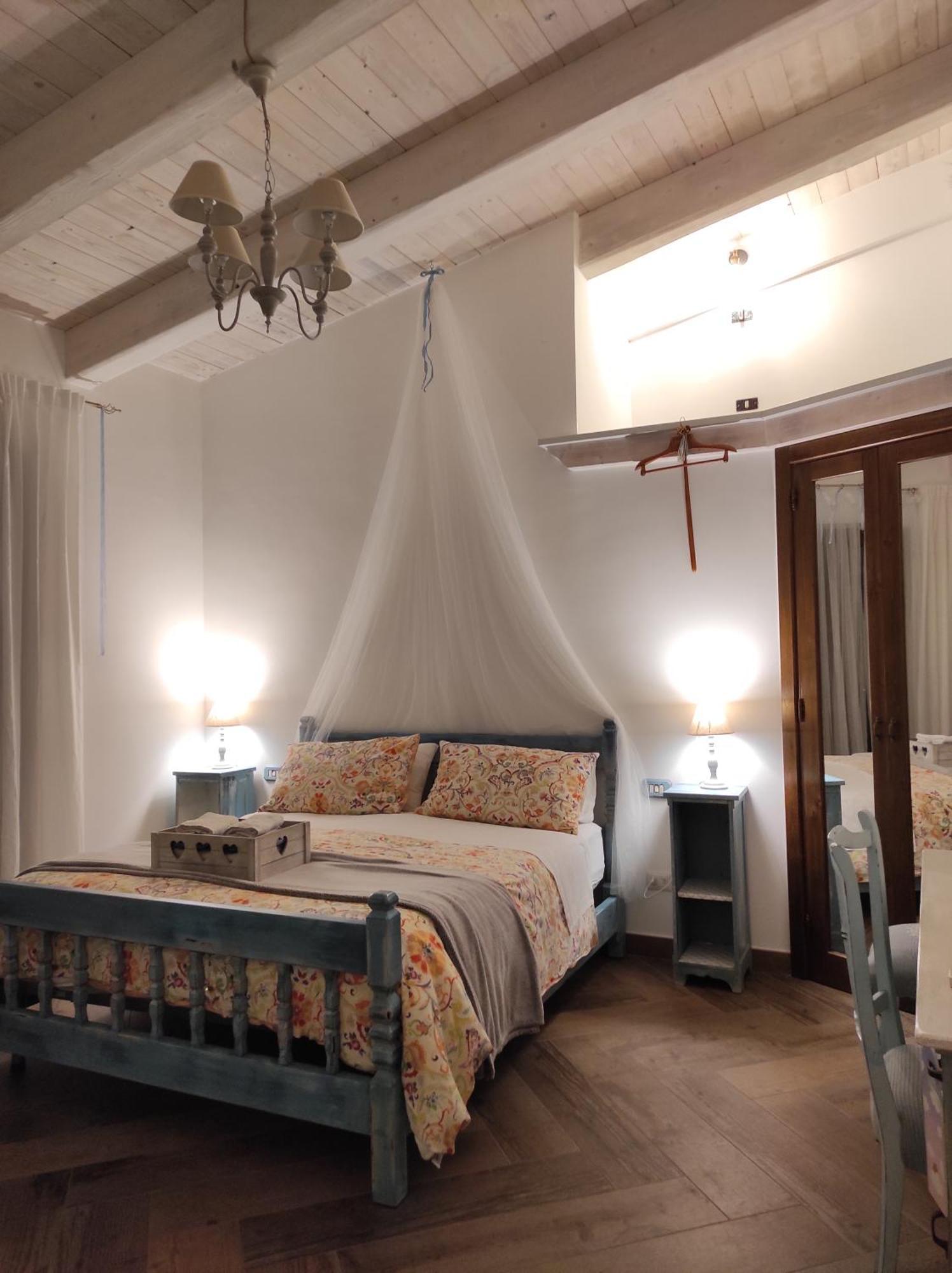 Caledonia B&B Mercato San Severino Eksteriør billede