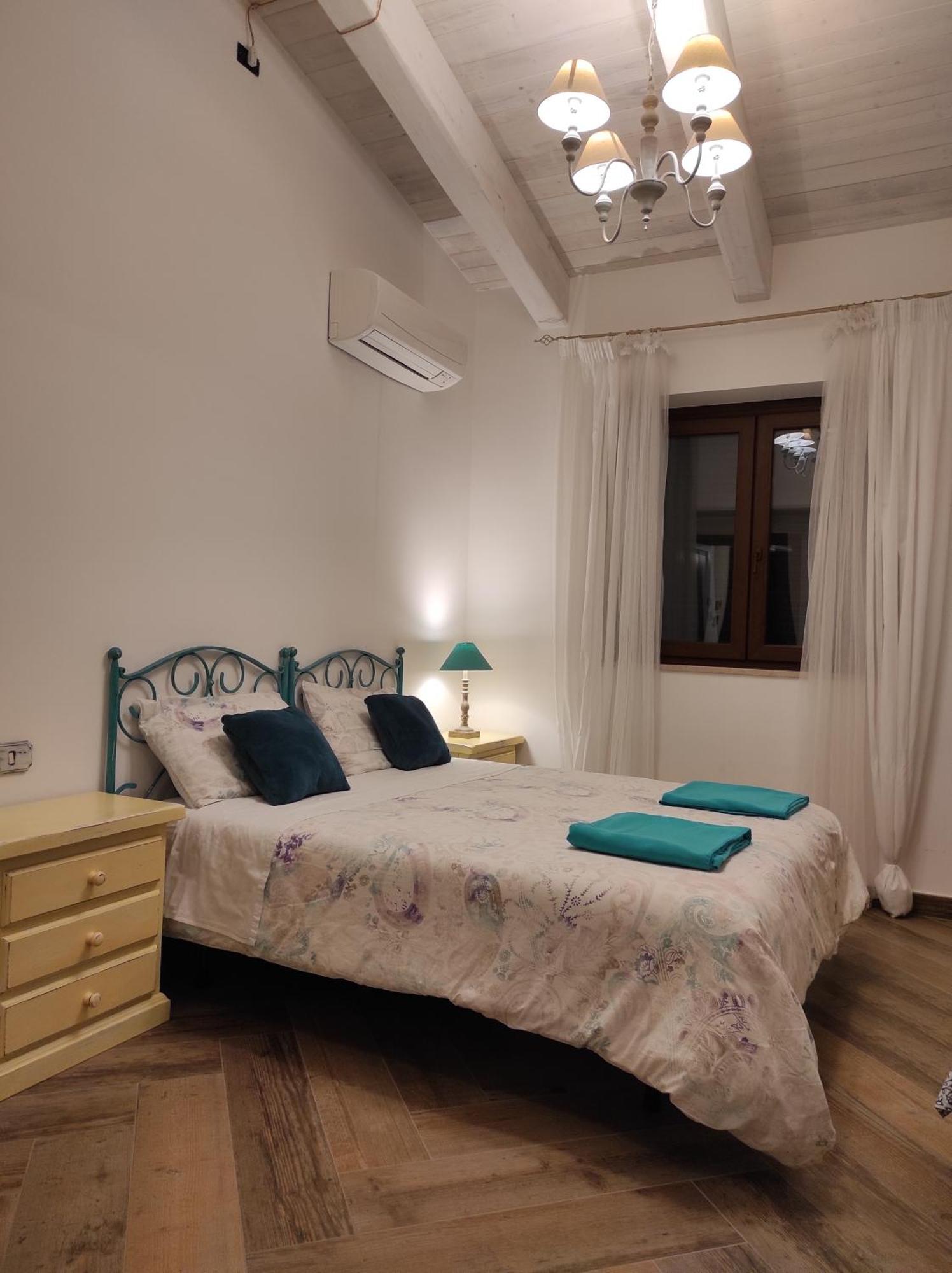 Caledonia B&B Mercato San Severino Eksteriør billede